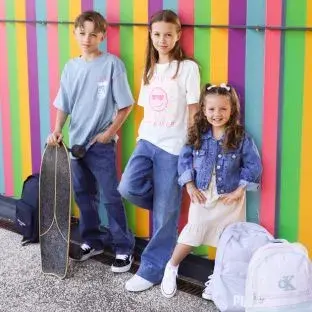 Kinderschuhe für den Schulanfang