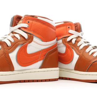 Air Jordan 1 High MM Baskets Oranges Femme Nike vue 0
