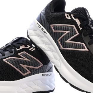 Chaussures de running Noires/Blanches/Roses Femme New Balance 520 vue 0