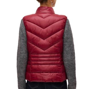 Women's red sleeveless down jacket Vero Moda Sorayasiv Photo of the Espace des Marques %store% store - view of %key%