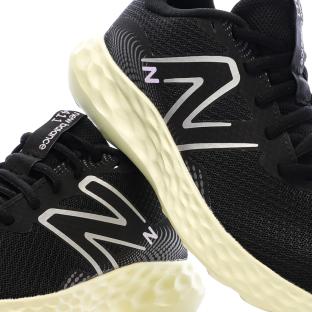 Baskets Noires Homme New Balance Sneakers 411 vue 0