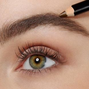 Lápiz de cejas L'Oréal Paris Infaillible Brows 12H Brow Definer 7.0 ver 0