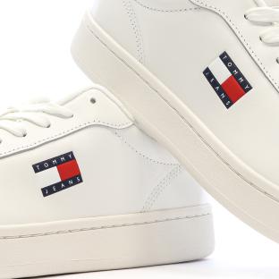 Tommy Hilfiger Archive 98 Men's White Sneakers Photo of the Espace des Marques %store% store - view of %key%