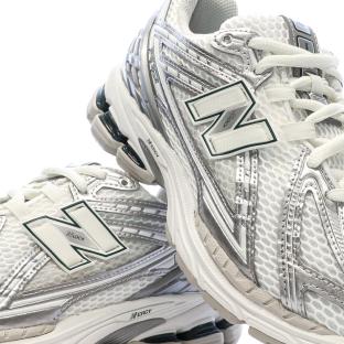 Baskets Blanches/Grises Homme New Balance 1906 vue 0