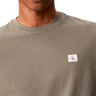 T-Shirt Taupe Homme Calvin Klein Jeans Badge L4G vue 0
