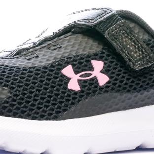 Baskets Noir/Rose Fille Under Armour Surge 3 vue 0
