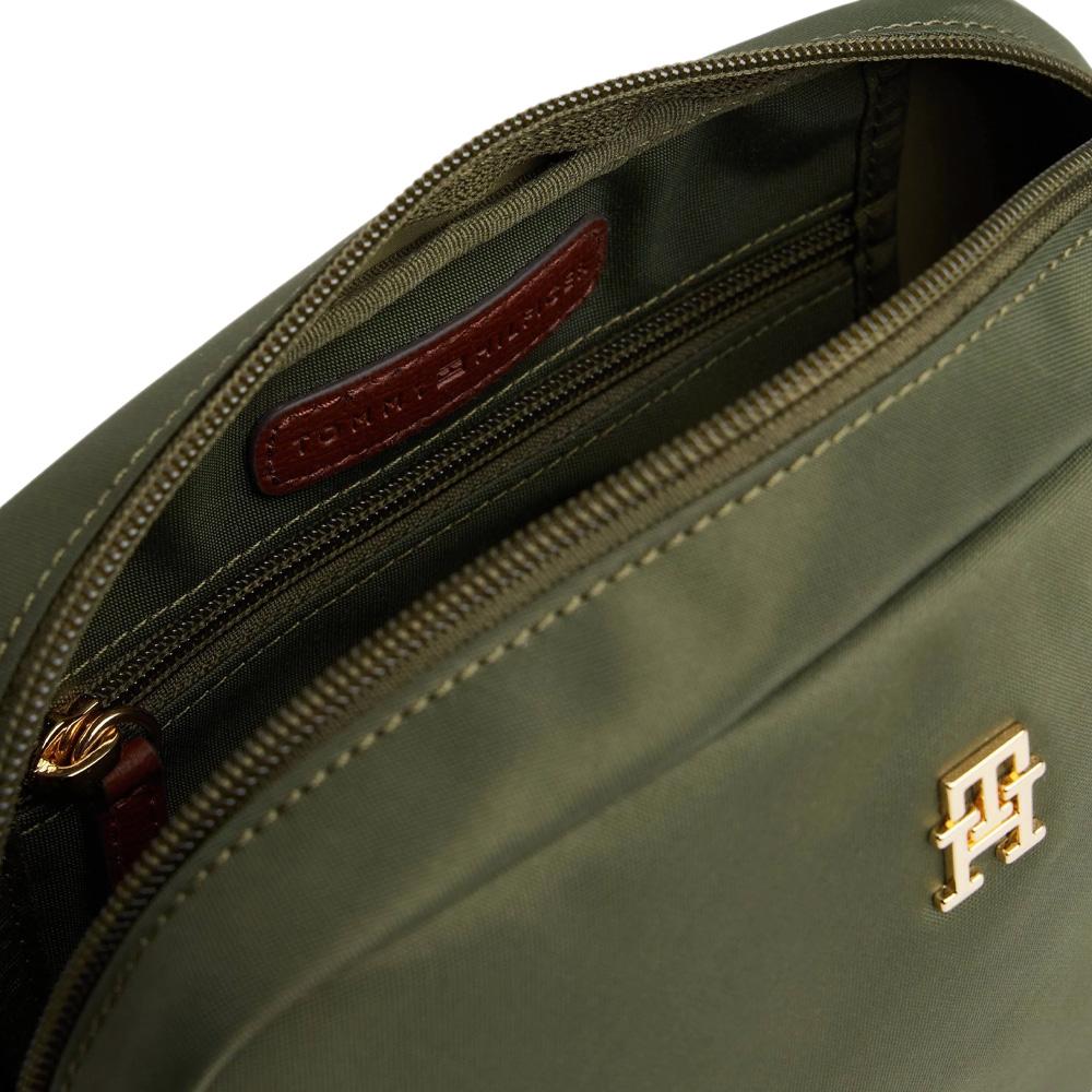 Green Women's Shoulder Bag Tommy Hilfiger Popette Camera Photo of the Espace des Marques %store% store - view of %key%