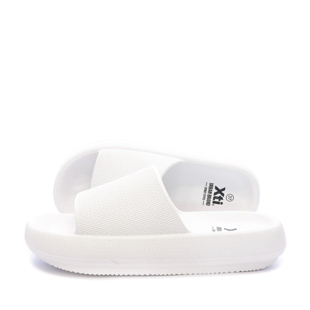 Weiße Steppschuhe für Frauen XTI 44489 günstig
