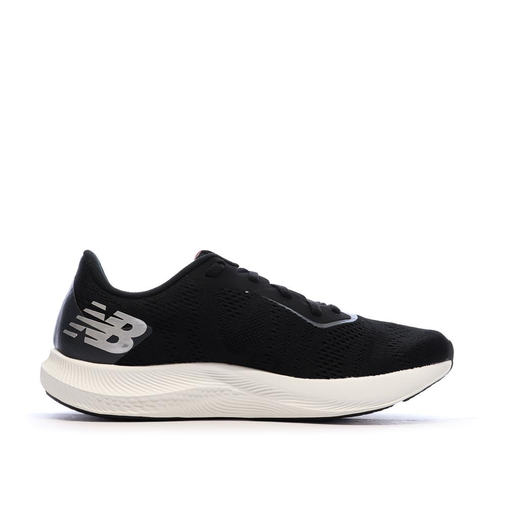 Schwarzer Runningschuh Women's New Balance Pro Run Ansicht 2