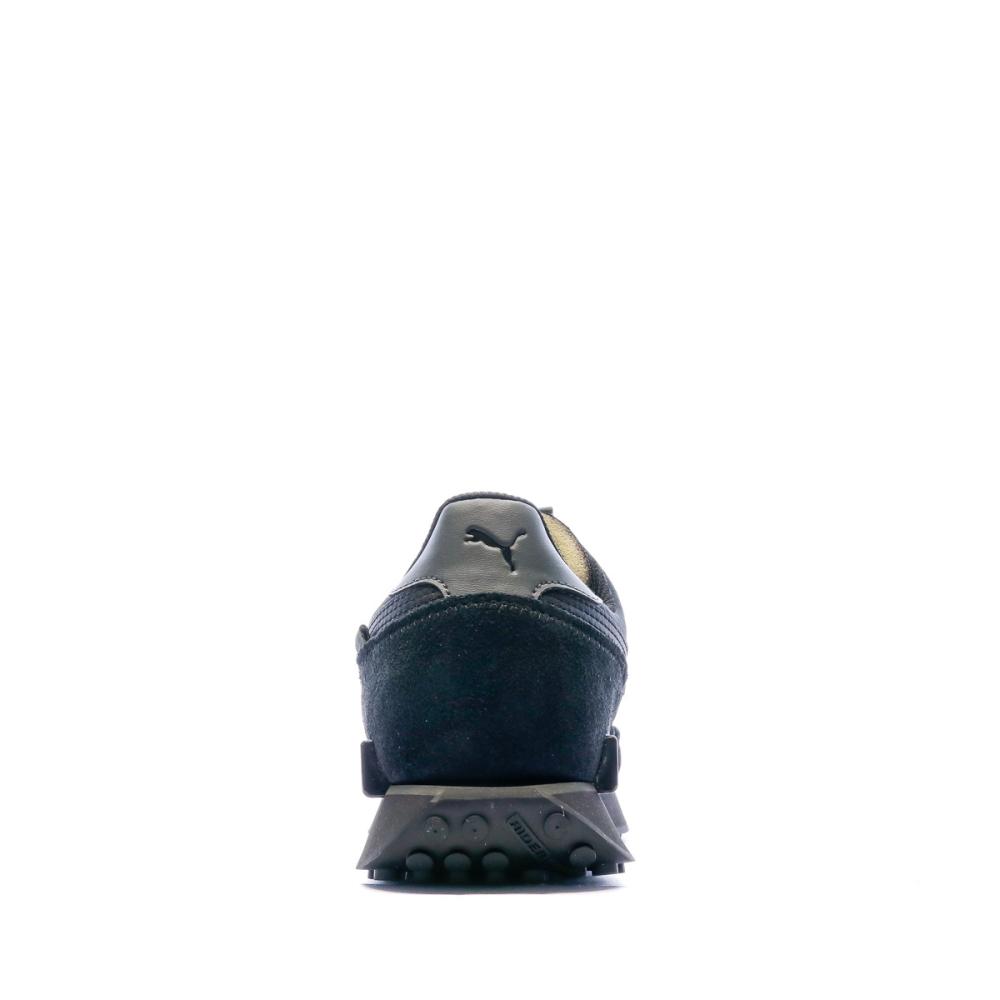 Black Sneakers Puma Future Rider Play On Photo of the Espace des Marques %store% store - view of %key%