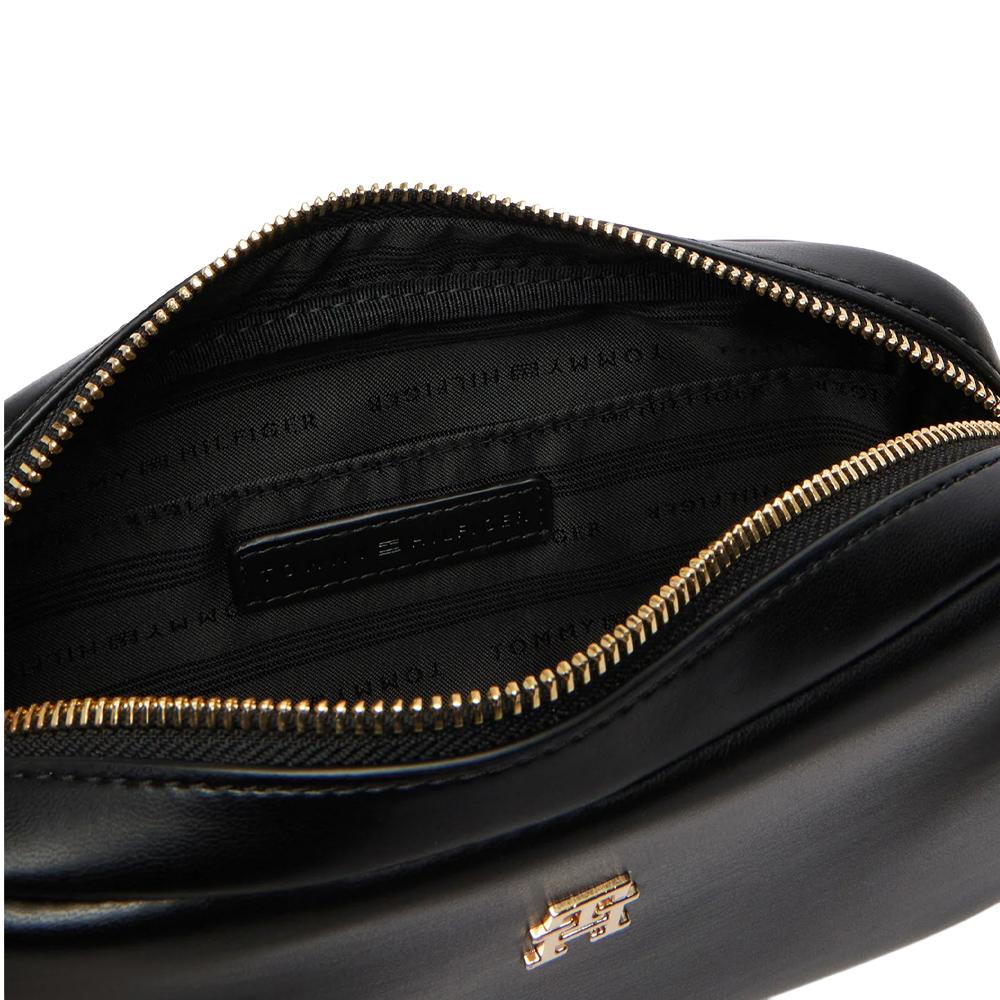 Tommy Hilfiger Essential Camera Black Women’s Shoulder Bag Photo of the Espace des Marques %store% store - view of %key%
