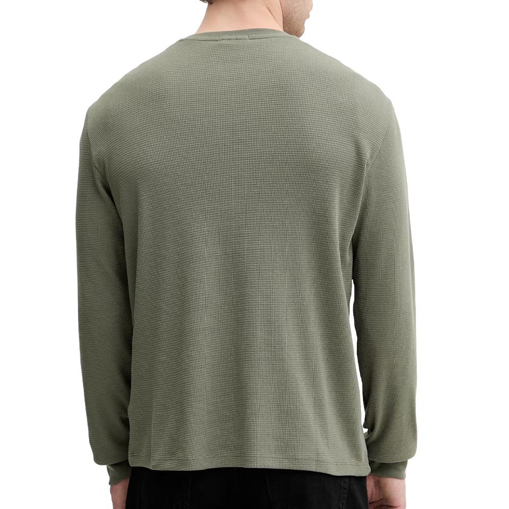 Grünes Herren-Sweatshirt von Calvin Klein Jeans mit Waffel-Muster und Aufnähern Ansicht 2