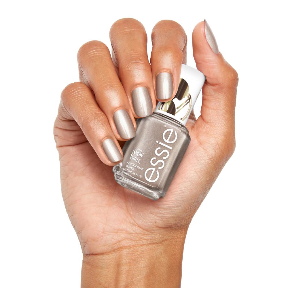 Essie-Nagellack 1008 Reclaim Ansicht 2