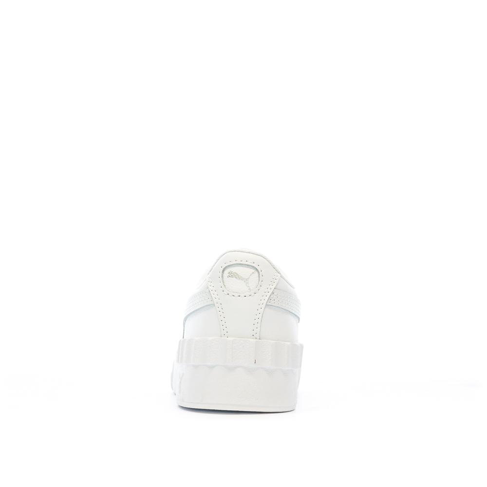 Women's white trainers Puma Carina Lift Photo of the Espace des Marques %store% store - view of %key%