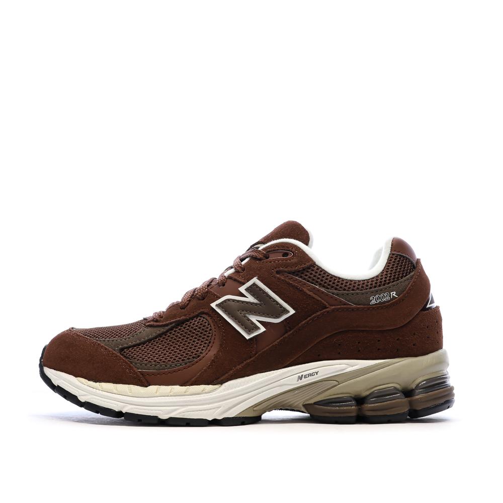 Baskets Marrons/Beige Homme New Balance 2002 pas cher