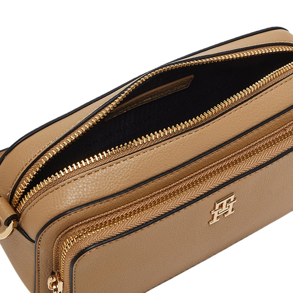 Tommy Hilfiger Daily Camera Brown Women’s Shoulder Bag Photo of the Espace des Marques %store% store - view of %key%
