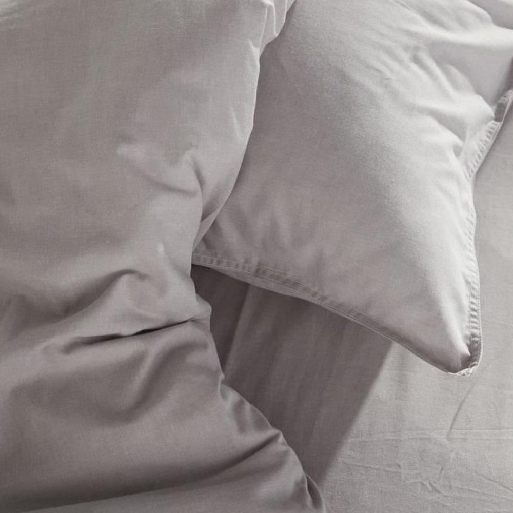 Plain grey putty cotton bed linen set Today 220x240 Photo of the Espace des Marques %store% store - view of %key%
