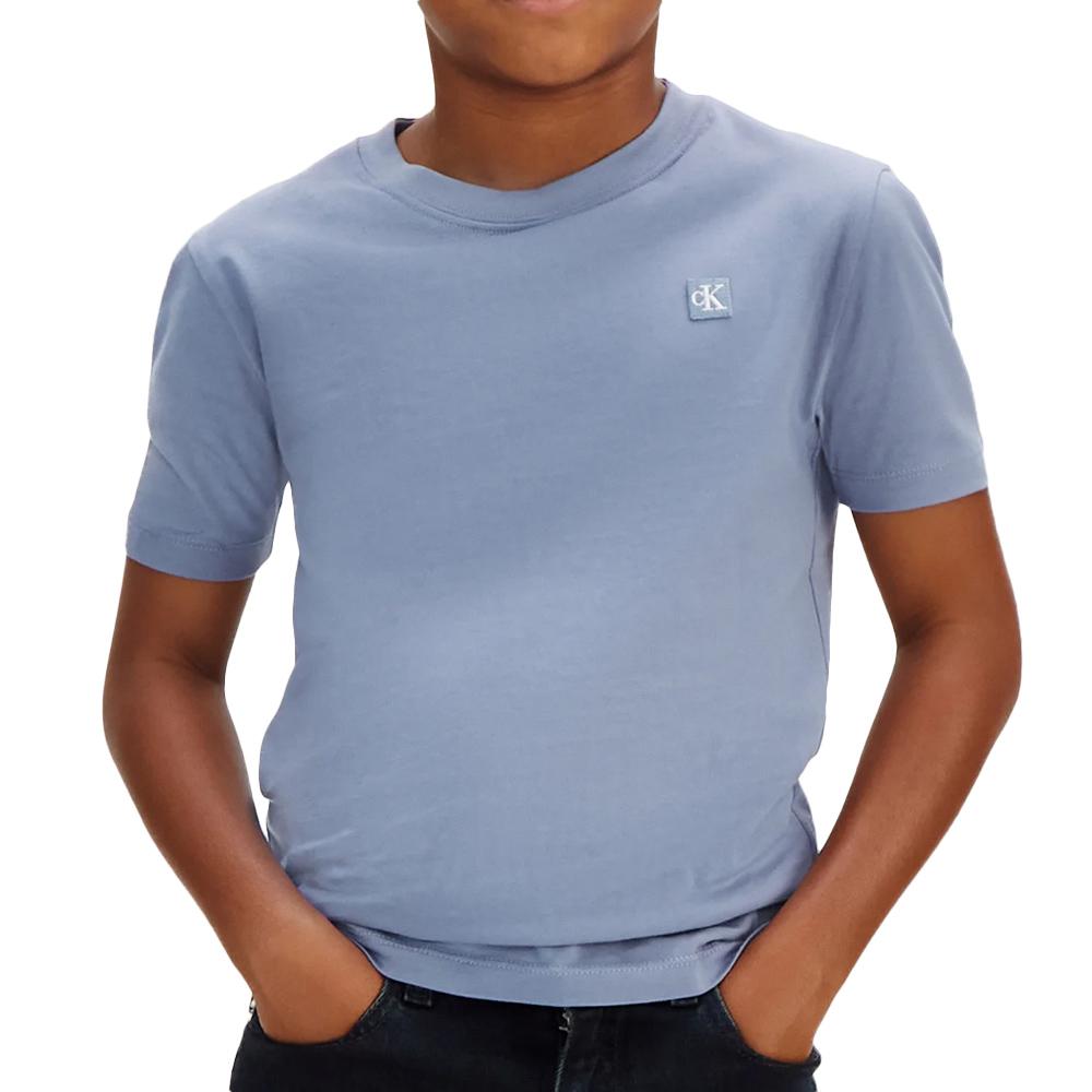 Camiseta azul para niño de Calvin Klein Jeans con insignia Mono Mini barato