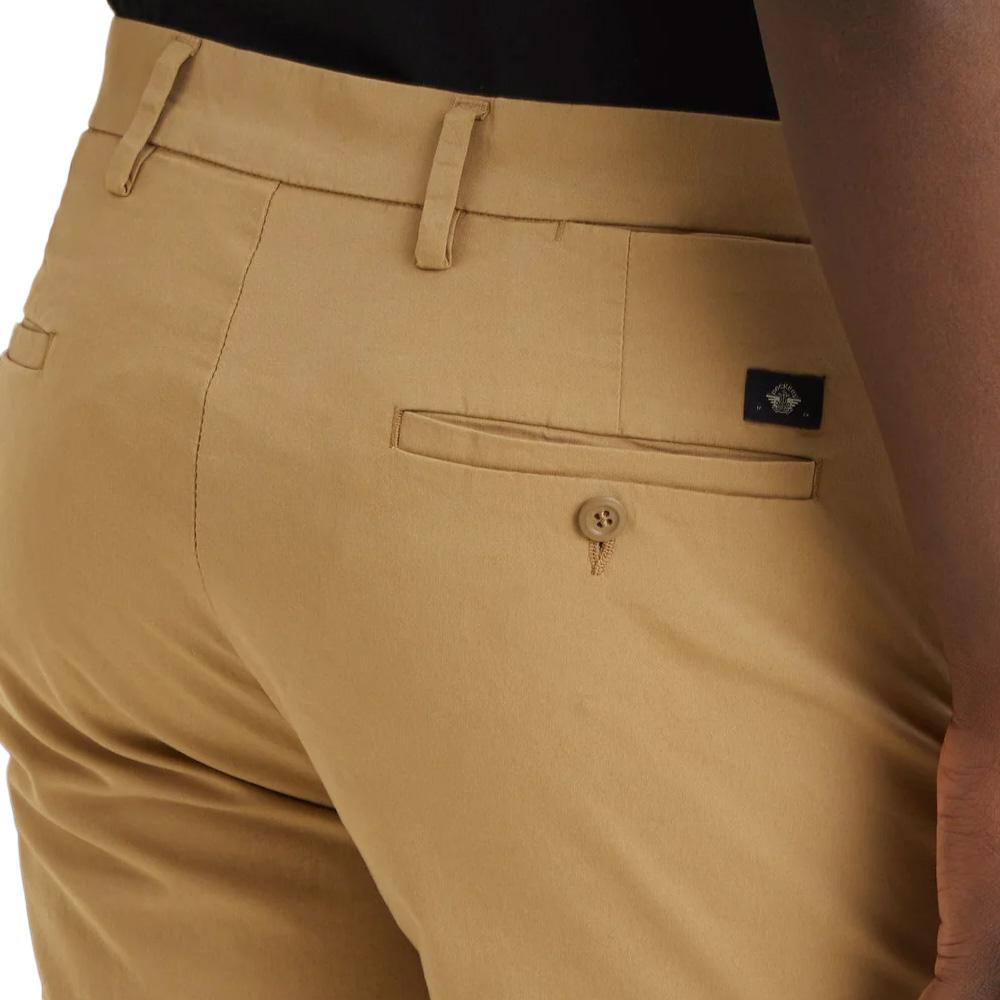 Pantalones cortos Dockers Modern Beige para hombre ver 3