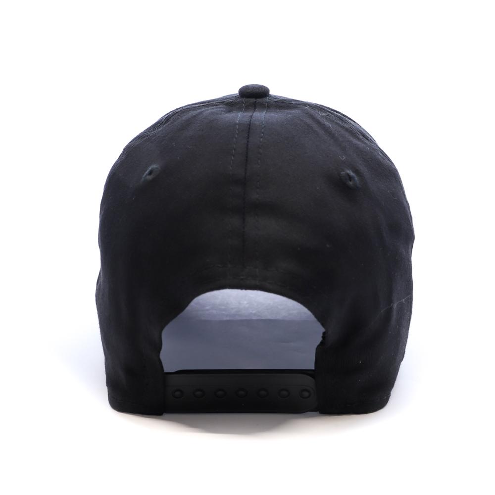 New Era New York Yankees Black/White Adult Cap Photo of the Espace des Marques %store% store - view of %key%