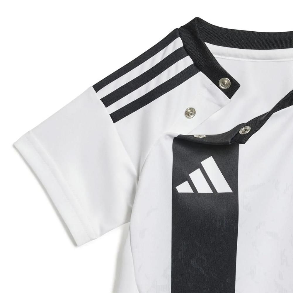Juventus Boy's Black/White Set Adidas 24/25 Photo of the Espace des Marques %store% store - view of %key%
