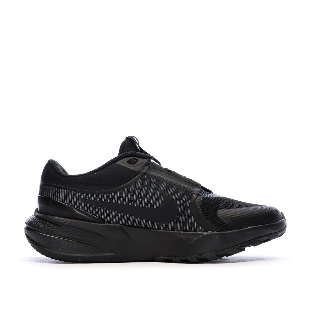 Nike Star Runner 5 Women's Black/White Sneakers Photo of the Espace des Marques %store% store - view of %key%