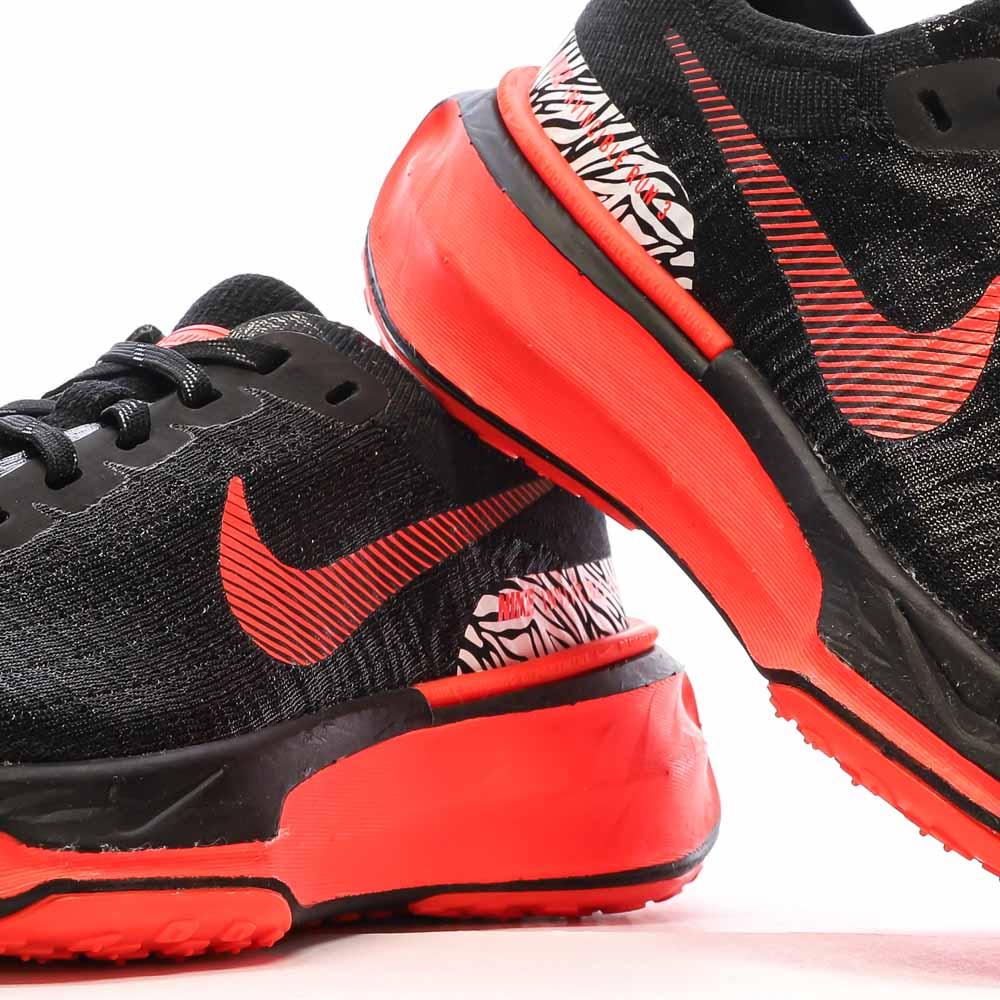 Zapatillas Negro/Rojo Mujer Nike Invincible ver 7