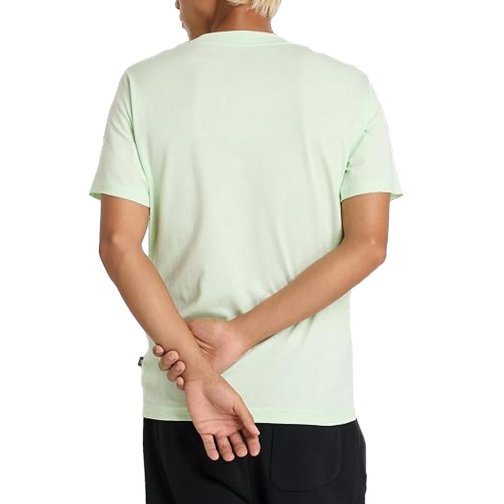 Camiseta verde para hombre New Balance Sport Essentials ver 2