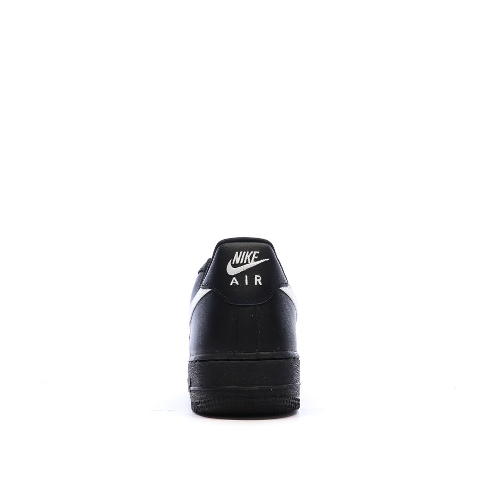 Zapatillas deportivas negras para hombre Nike Air Force 1 '07 ver 3