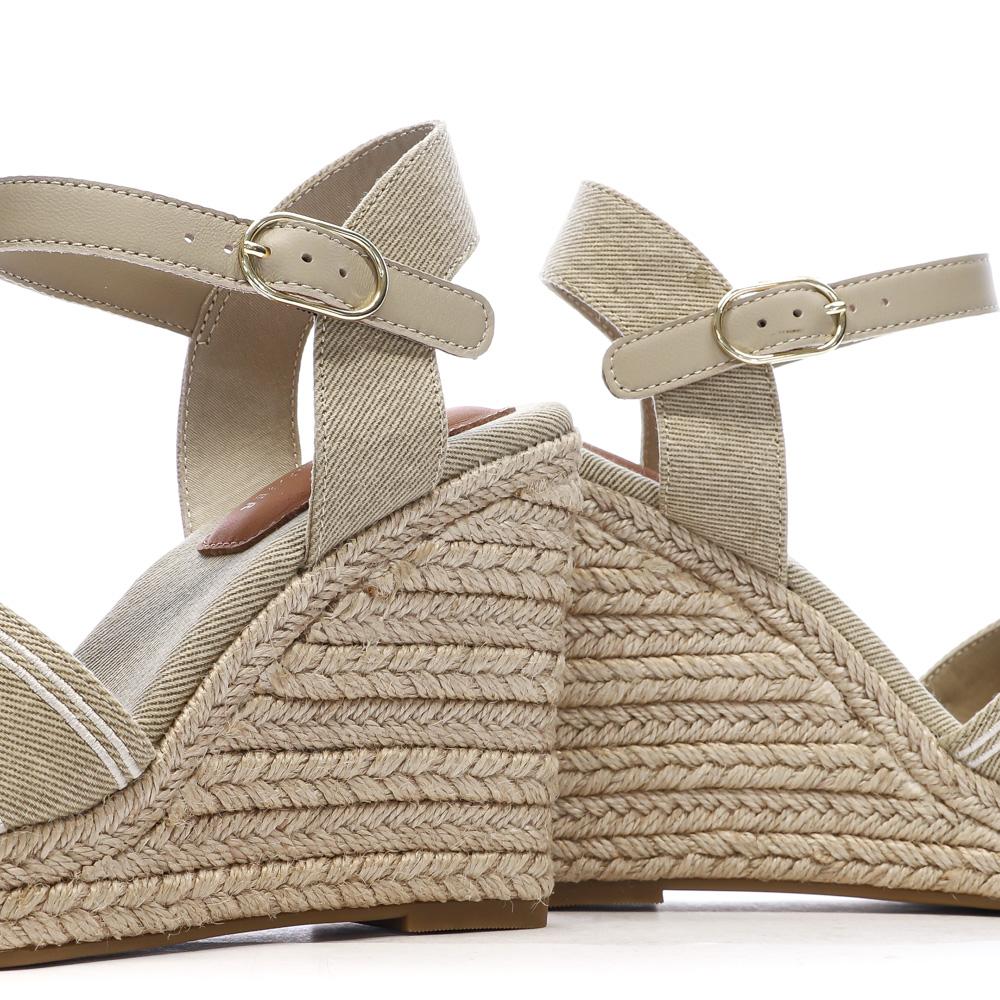 Beige Women's Compensated Sandals Tommy Hilfiger FW0FW08668 Photo of the Espace des Marques %store% store - view of %key%