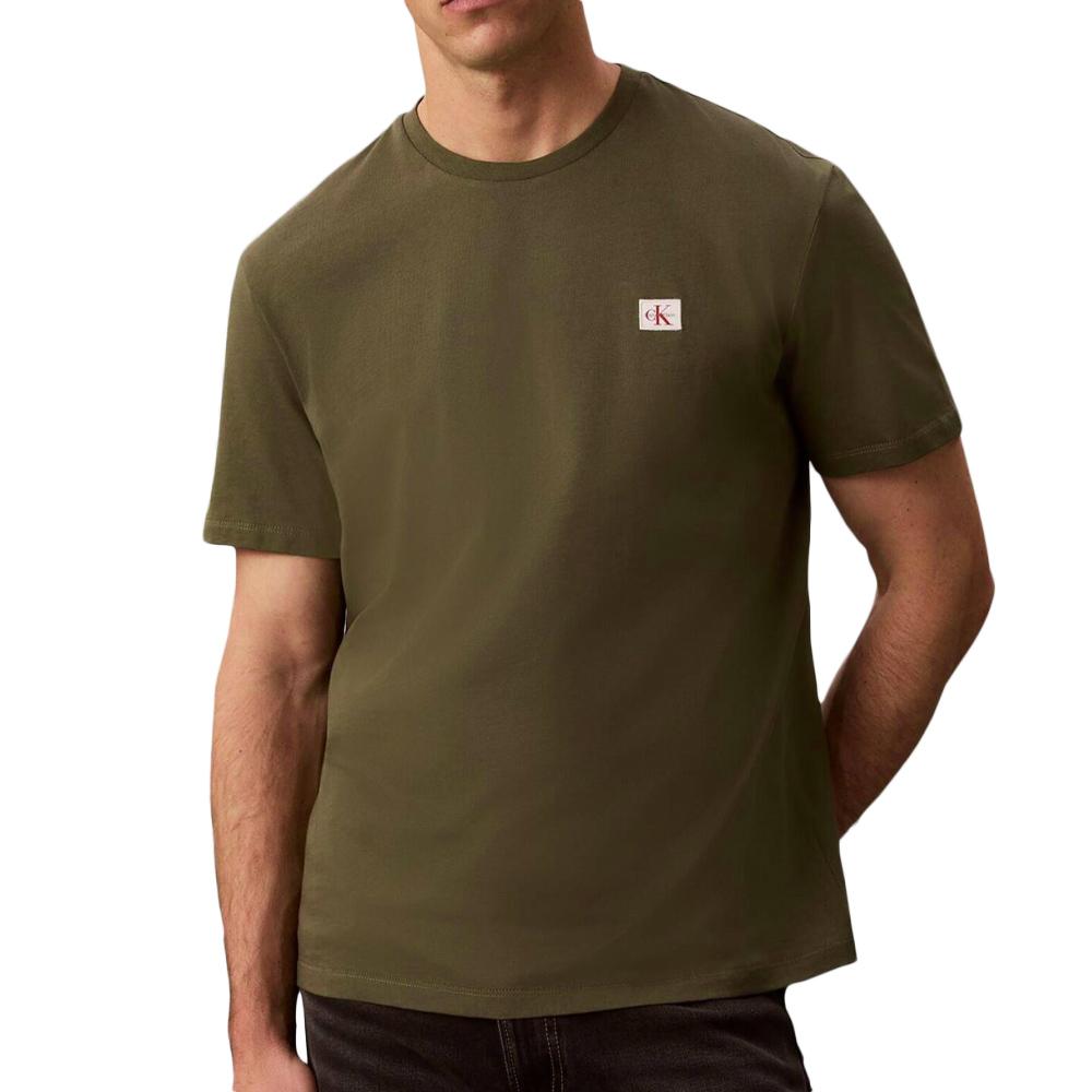 T-Shirt Kaki Foncé Homme Calvin Klein Jeans Badge L4G pas cher