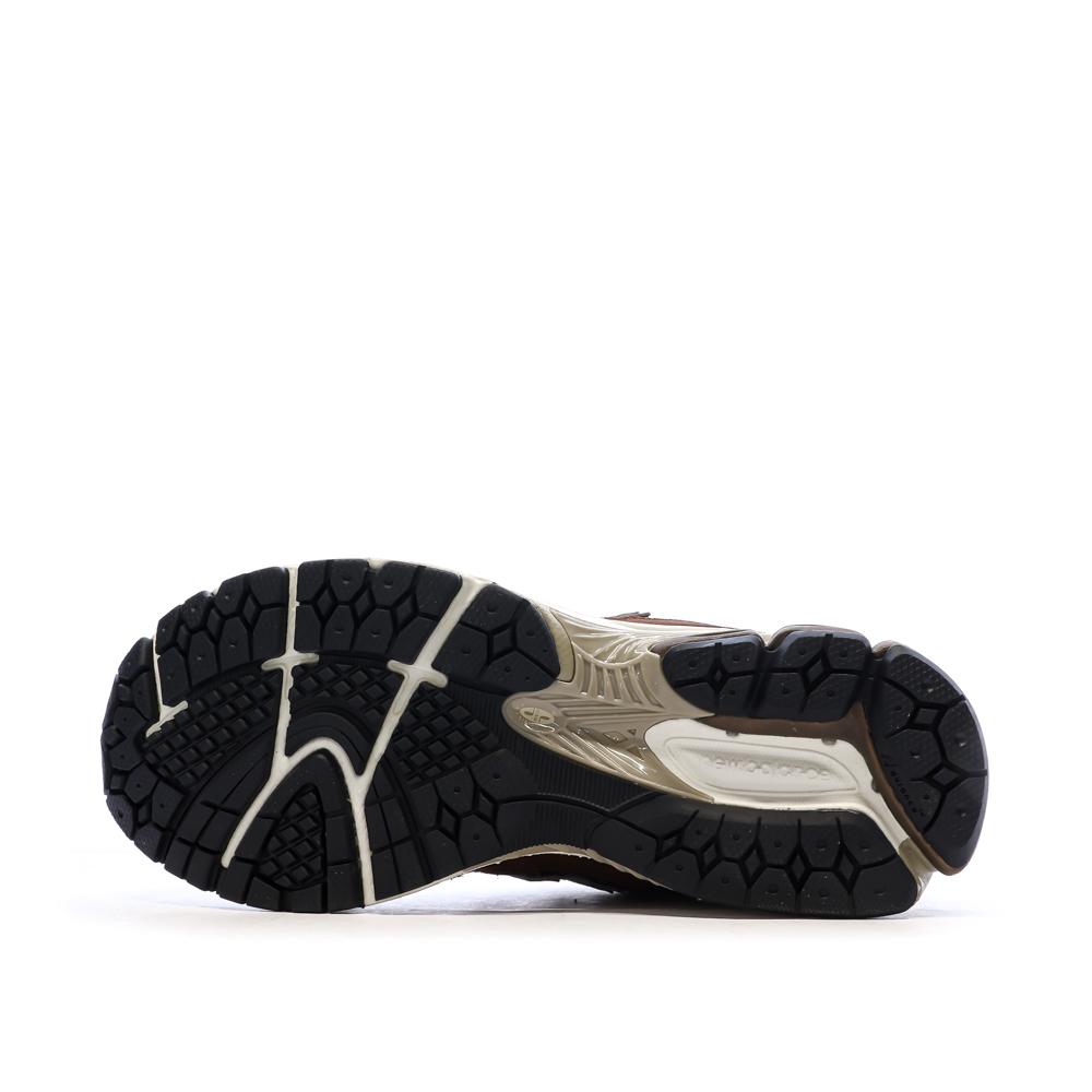Baskets Marrons/Beige Homme New Balance 2002 vue 5