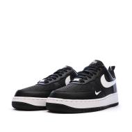 Baskets Noires/Blanches Femme Nike Air Force 1 '07 vue 6
