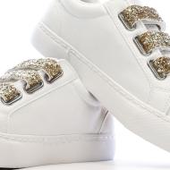 Kaporal Tippyk Women’s White/Gold Trainers Photo of the Espace des Marques %store% store - view of %key%
