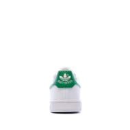 Stan Smith Women's white/green trainers Adidas Photo of the Espace des Marques %store% store - view of %key%