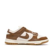 Nike Dunk Low Women’s White/Camel Trainers Photo of the Espace des Marques %store% store - view of %key%