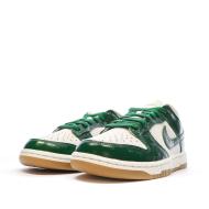 Nike Dunk Low Women's White/Green Sneakers Photo of the Espace des Marques %store% store - view of %key%