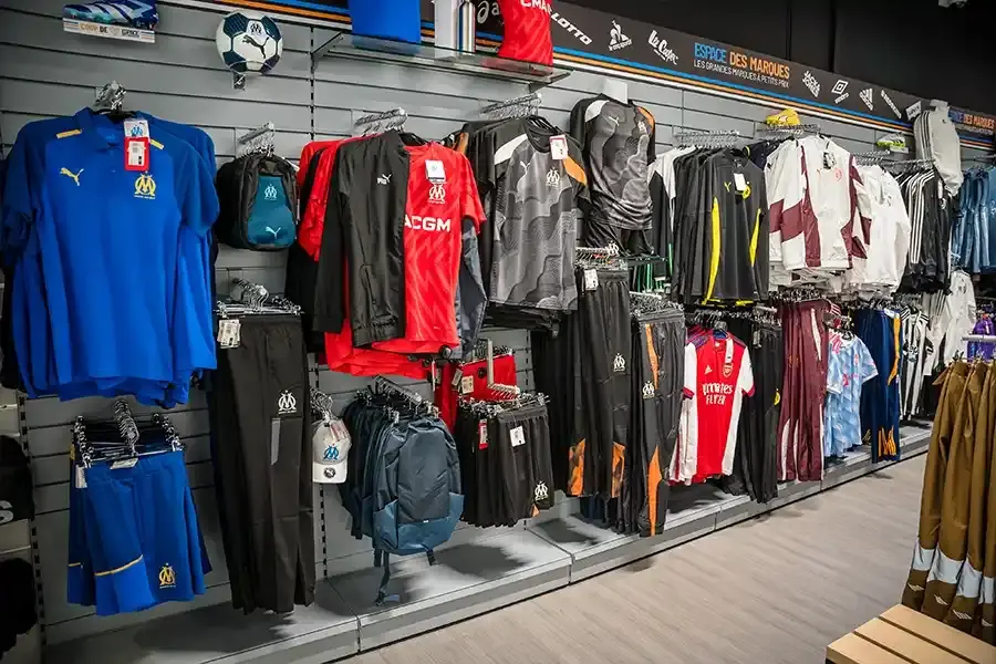 Photo of the Espace des Marques Niort store - view of 4
