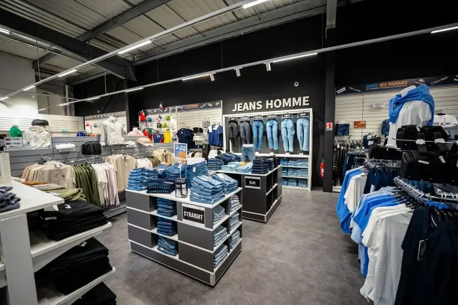 Photo of the Espace des Marques Luçon store - view of 2